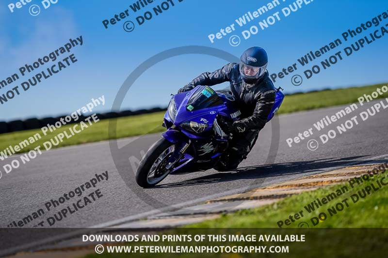 anglesey no limits trackday;anglesey photographs;anglesey trackday photographs;enduro digital images;event digital images;eventdigitalimages;no limits trackdays;peter wileman photography;racing digital images;trac mon;trackday digital images;trackday photos;ty croes